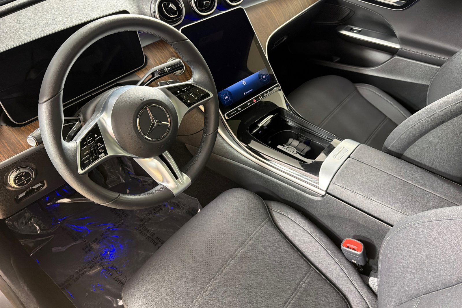 Used 2026 Mercedes-Benz C 300 Sedan image 9