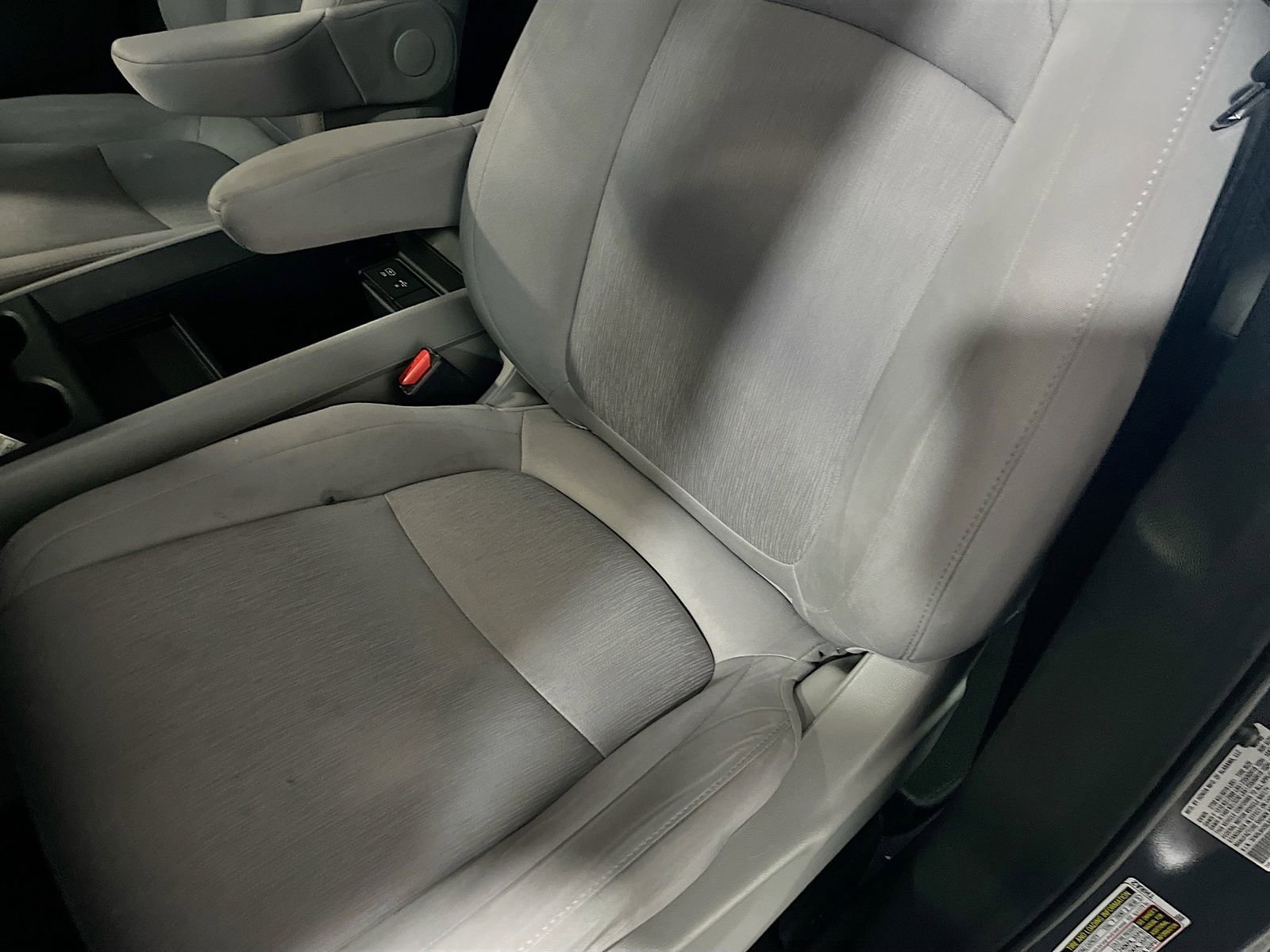 Used 2020 Honda Odyssey LX image 19