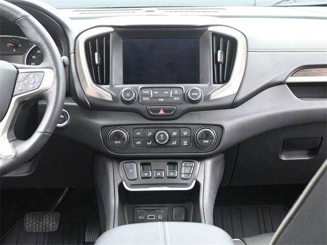 Used 2018 GMC Terrain Denali w/ Comfort Package image 25