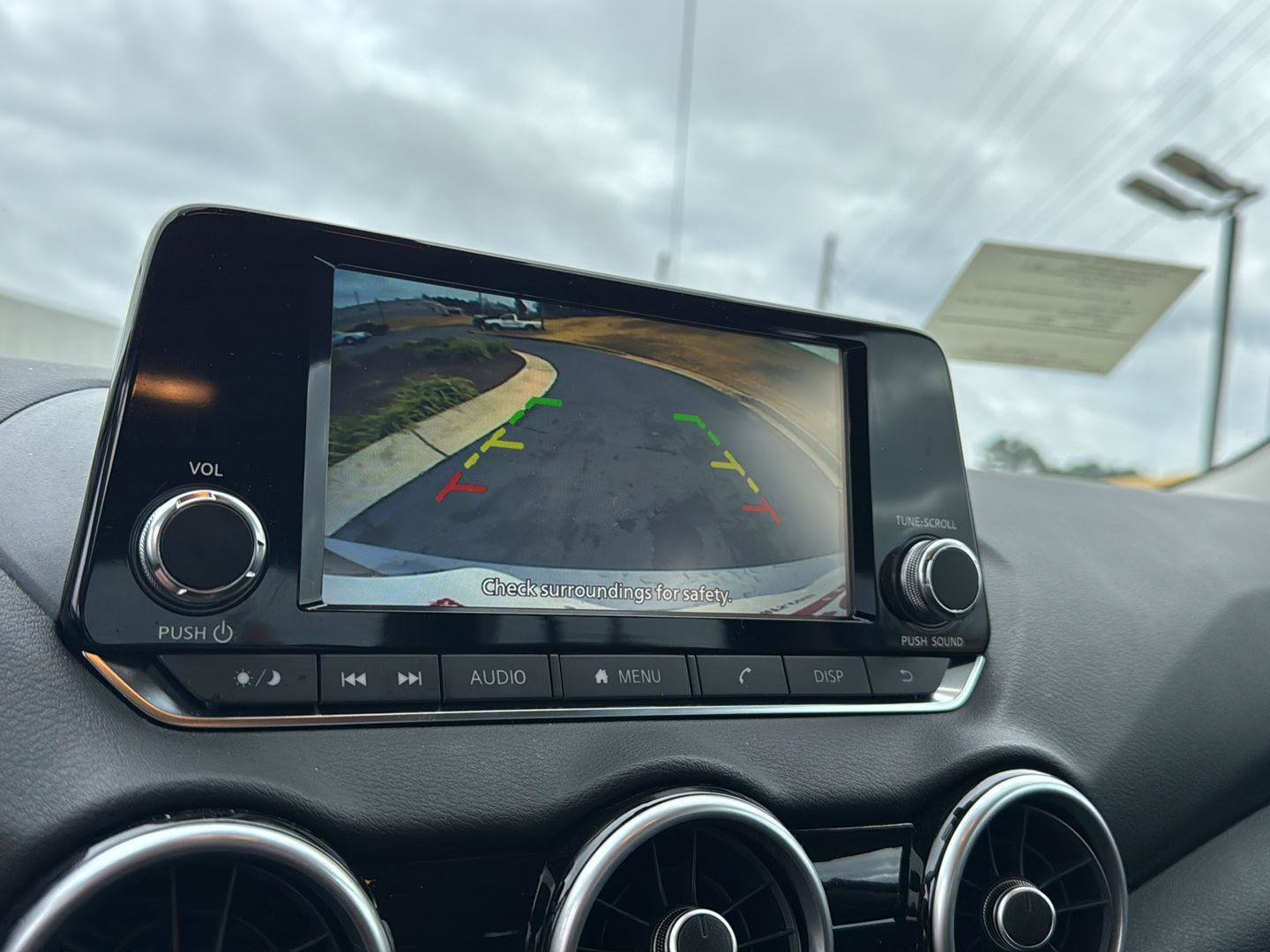 Used 2025 Nissan Sentra S image 23