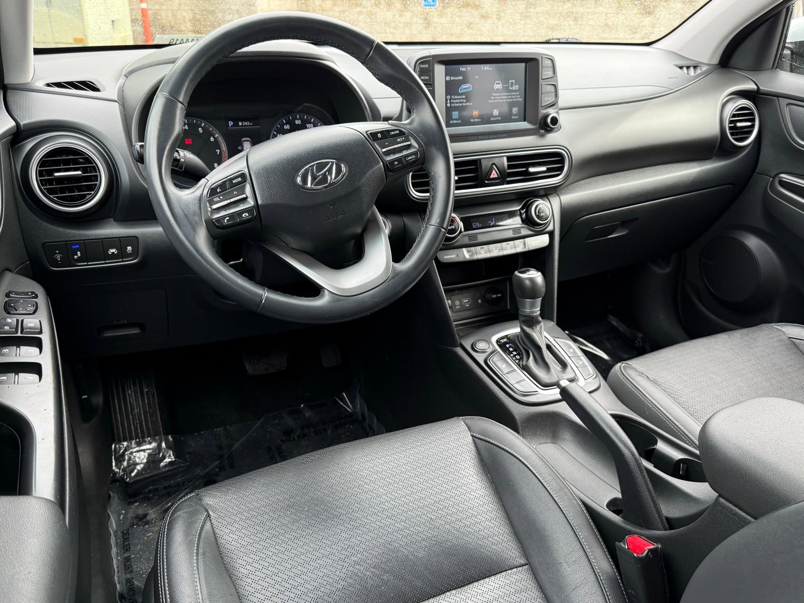 Used 2020 Hyundai Kona Limited image 31