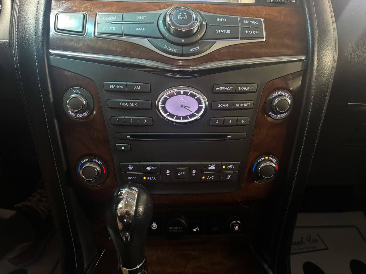 Used 2017 INFINITI QX80 2WD w/ Deluxe Technology Package image 16