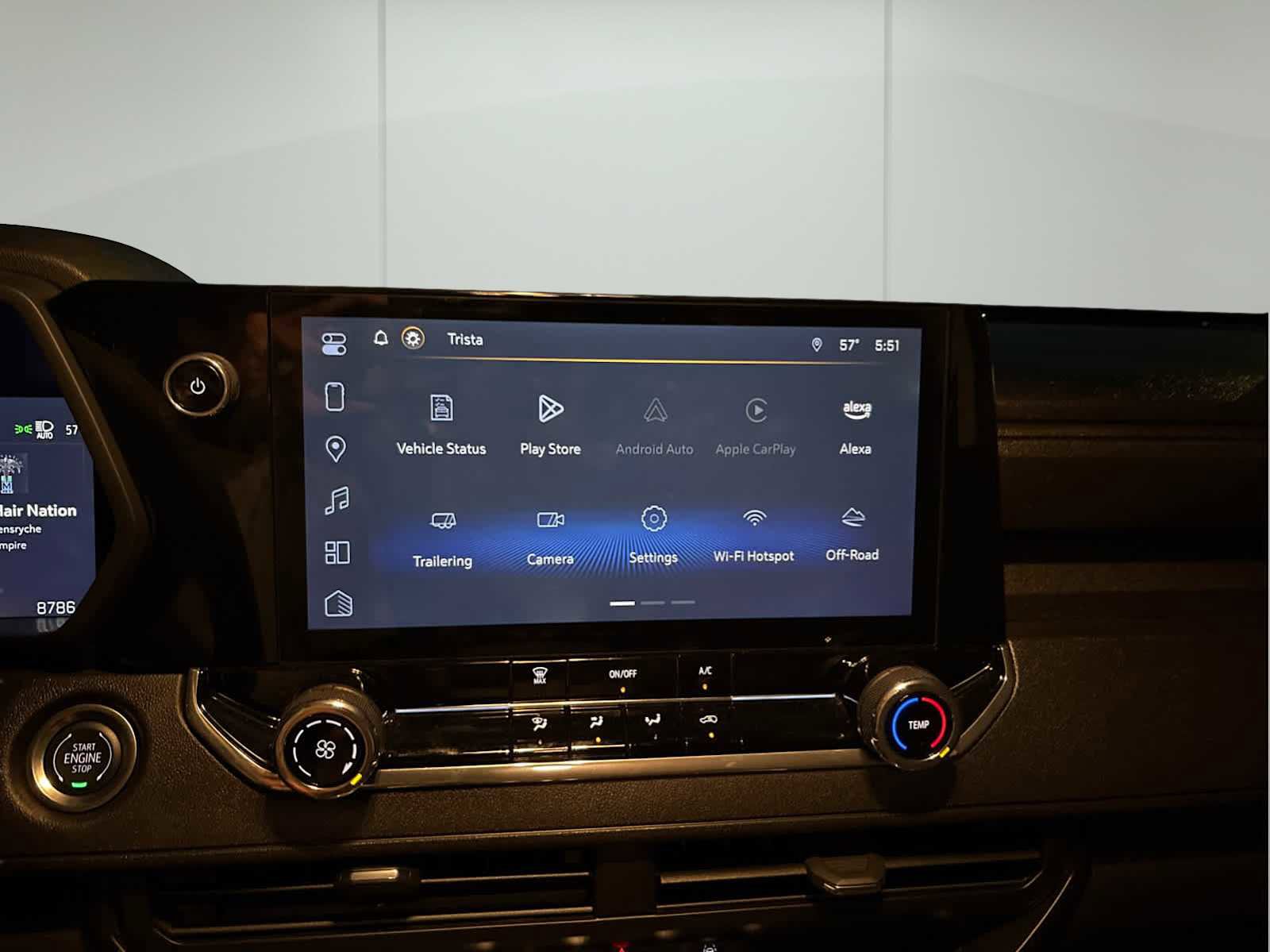 Used 2024 Chevrolet Colorado Trail Boss image 13