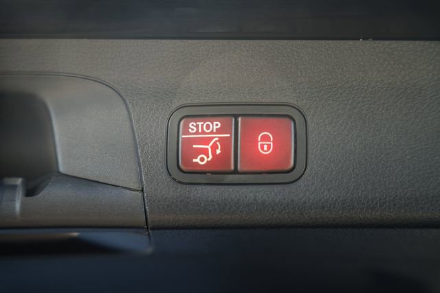 Certified 2025 Mercedes-Benz GLS 450 4MATIC image 12