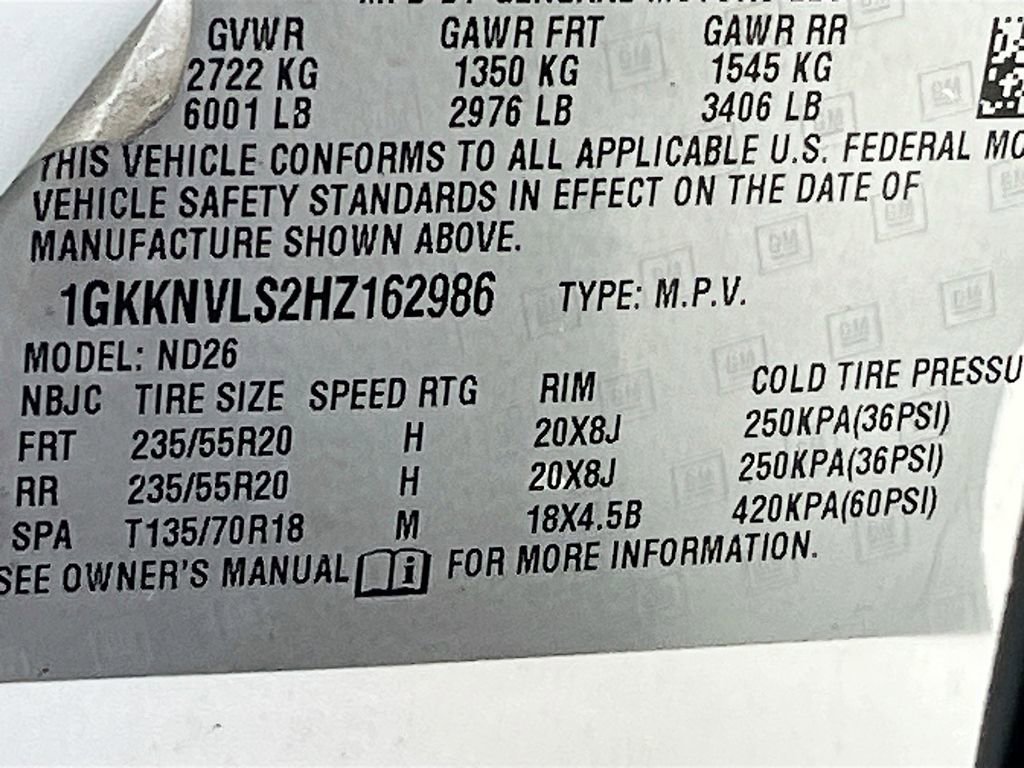 Used 2017 GMC Acadia SLT image 32