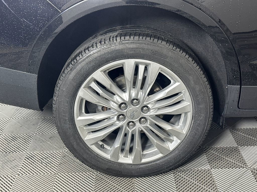 Used 2019 Cadillac XT5 Premium Luxury FWD image 17