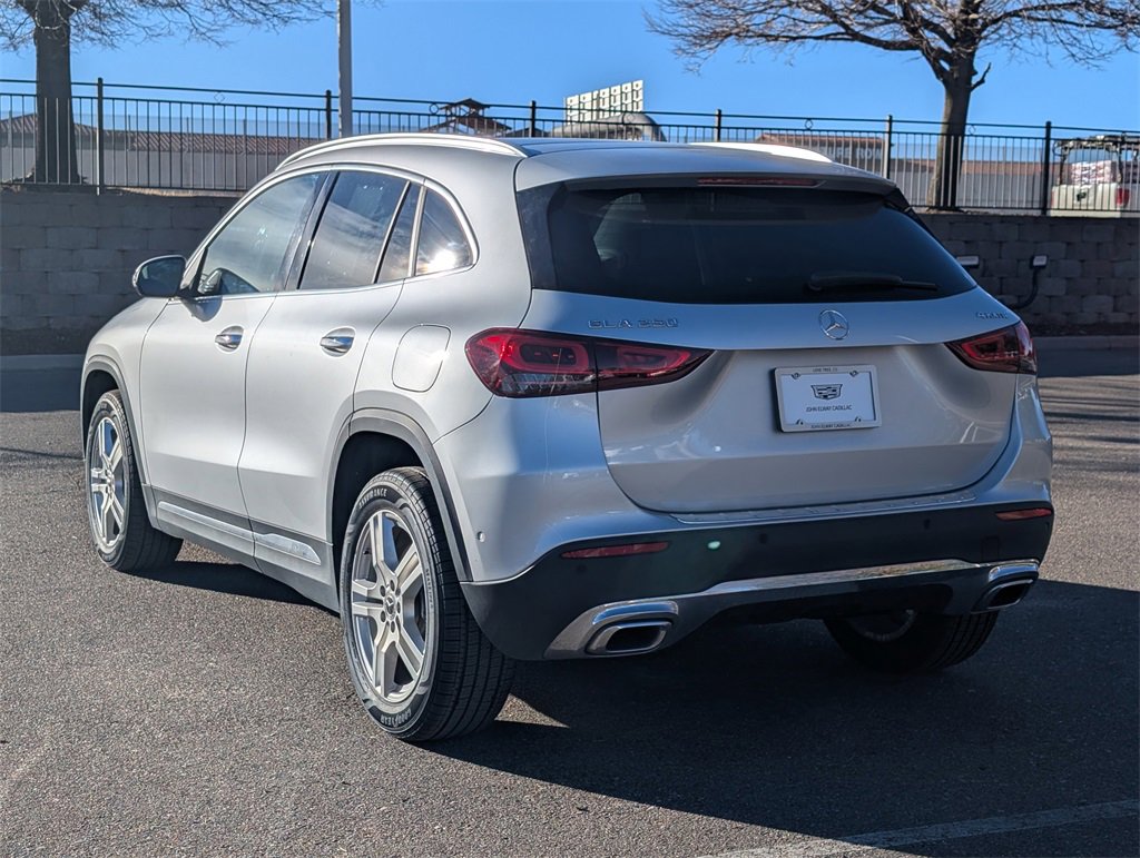 Used 2022 Mercedes-Benz GLA 250 4MATIC image 3
