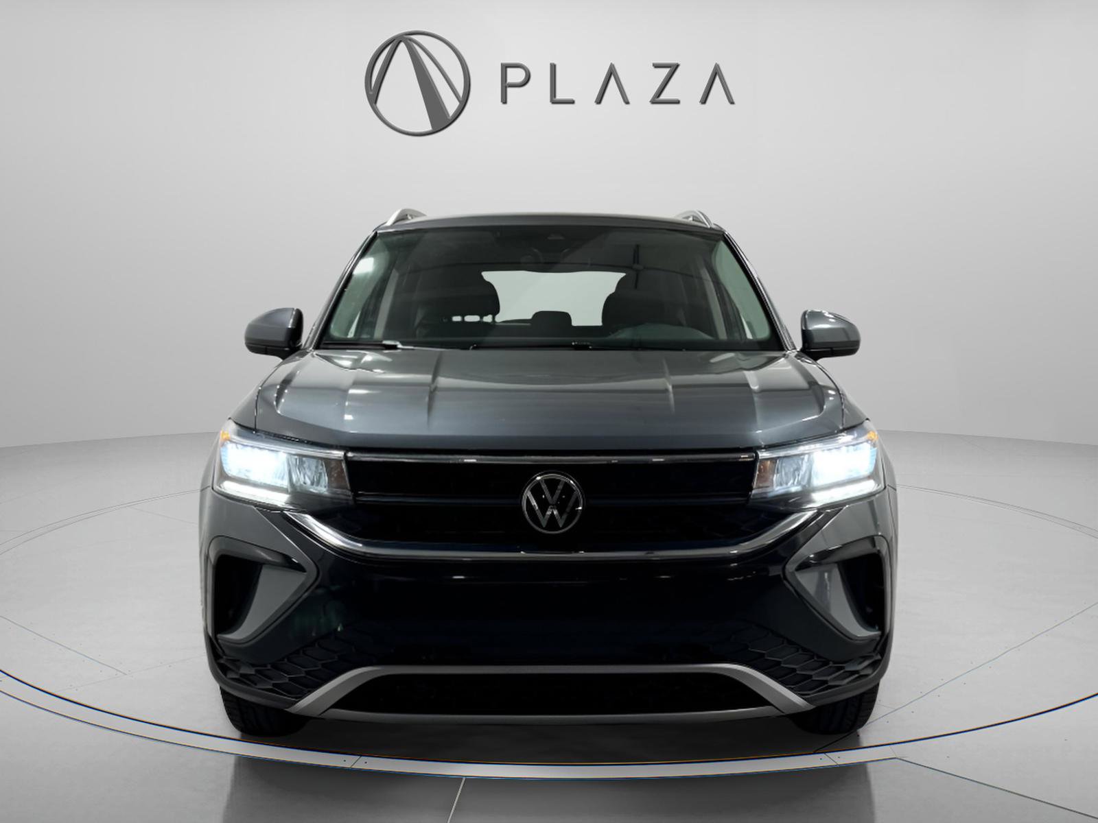 Used 2024 Volkswagen Taos SE image 8