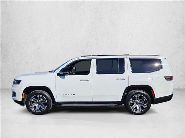 Used 2024 Jeep Wagoneer Series II w/ Flexible Seating Group image 9