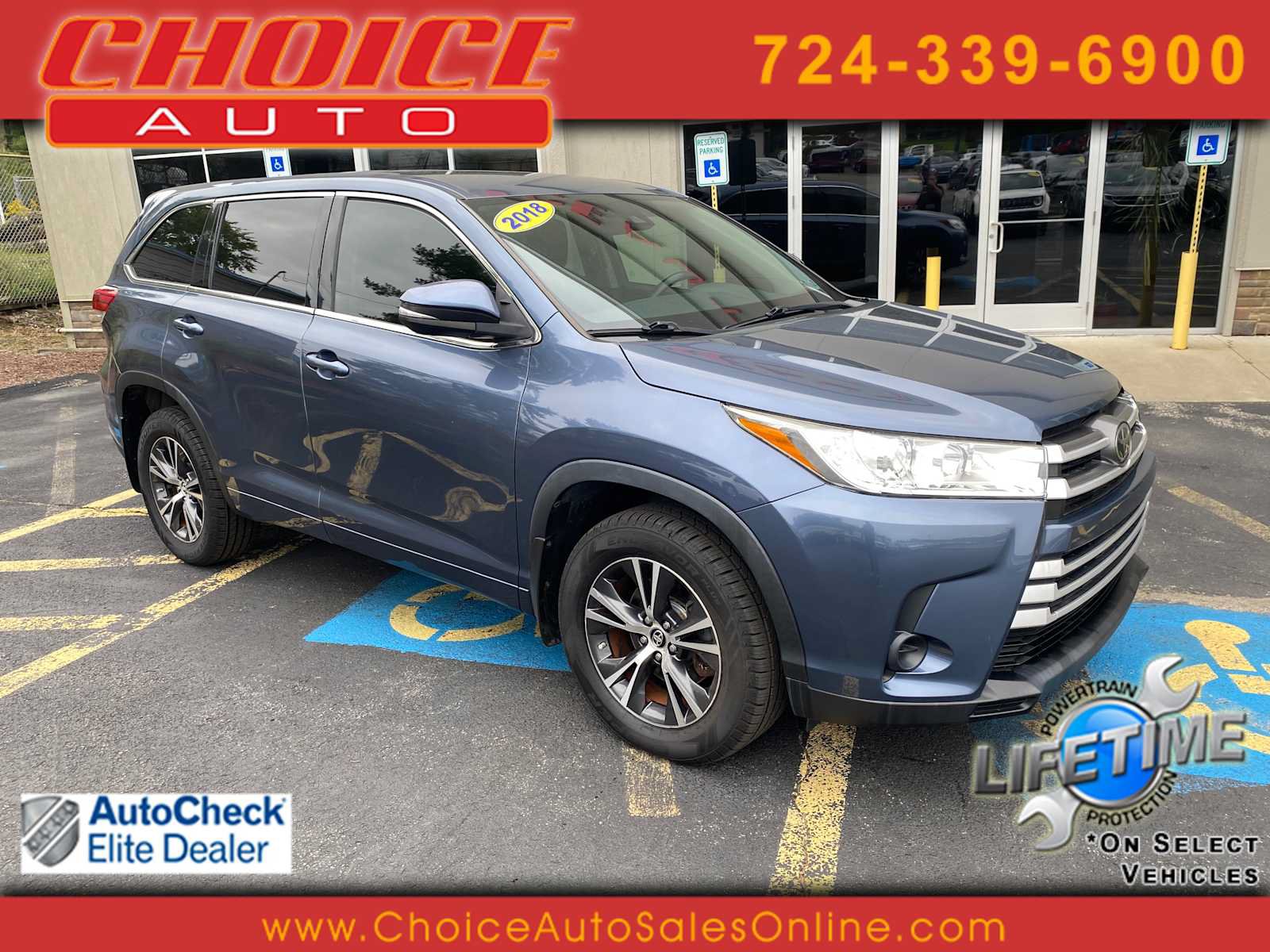 Used 2018 Toyota Highlander LE FWD image 1