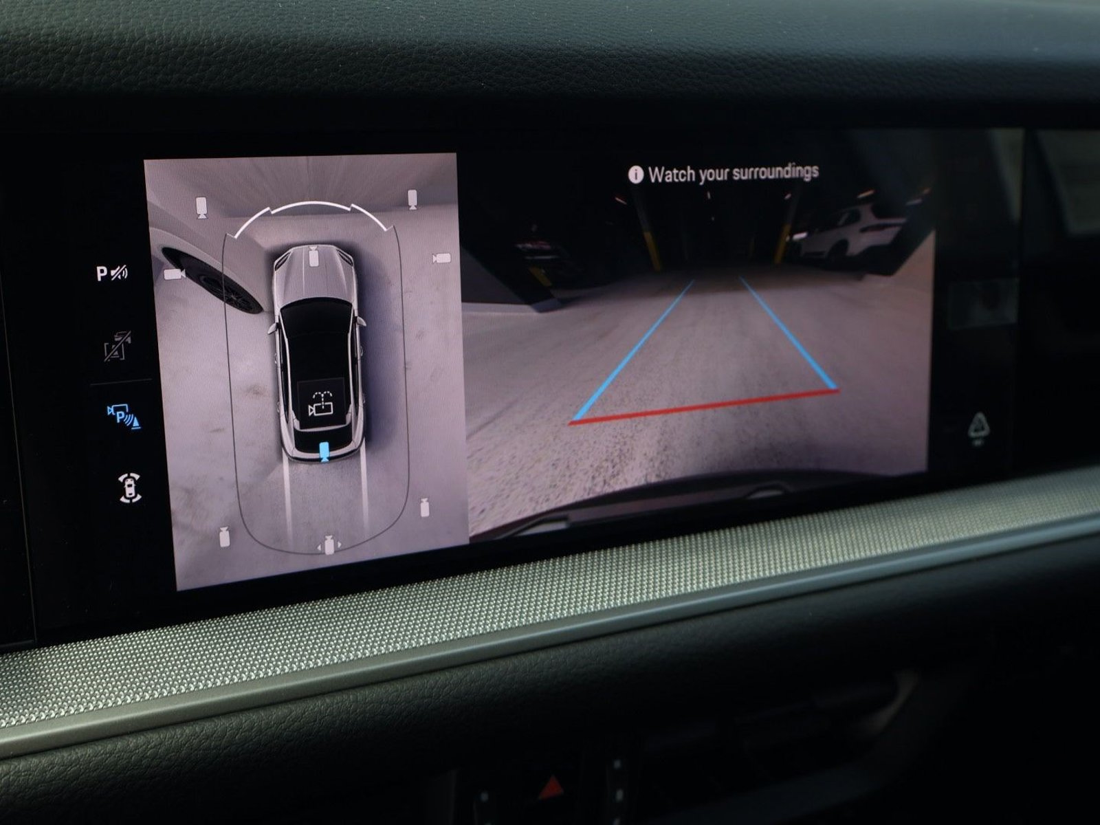 New 2026 Porsche Cayenne Coupe AWD/4WD image 19