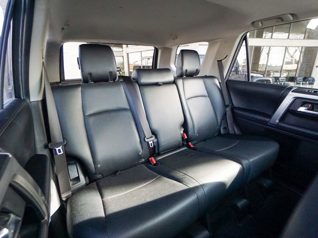 Used 2018 Toyota 4Runner Limited image 33