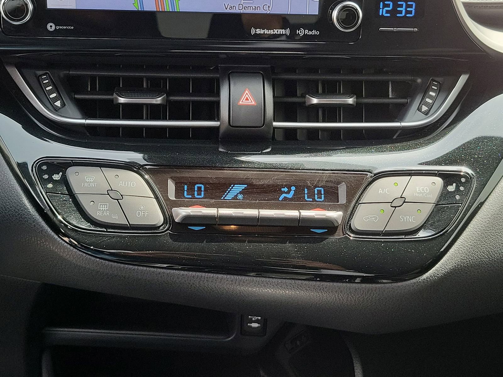 Used 2019 Toyota C-HR Limited image 36