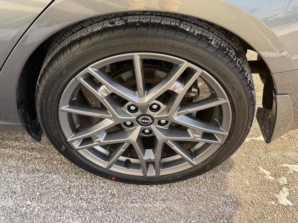 Used 2023 Nissan Altima 2.0 SR FWD image 6
