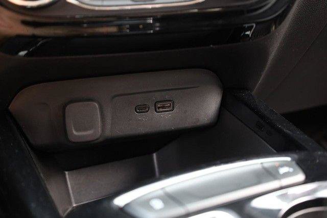 Used 2025 Chevrolet Trax LT w/ LT Convenience Package FWD image 14