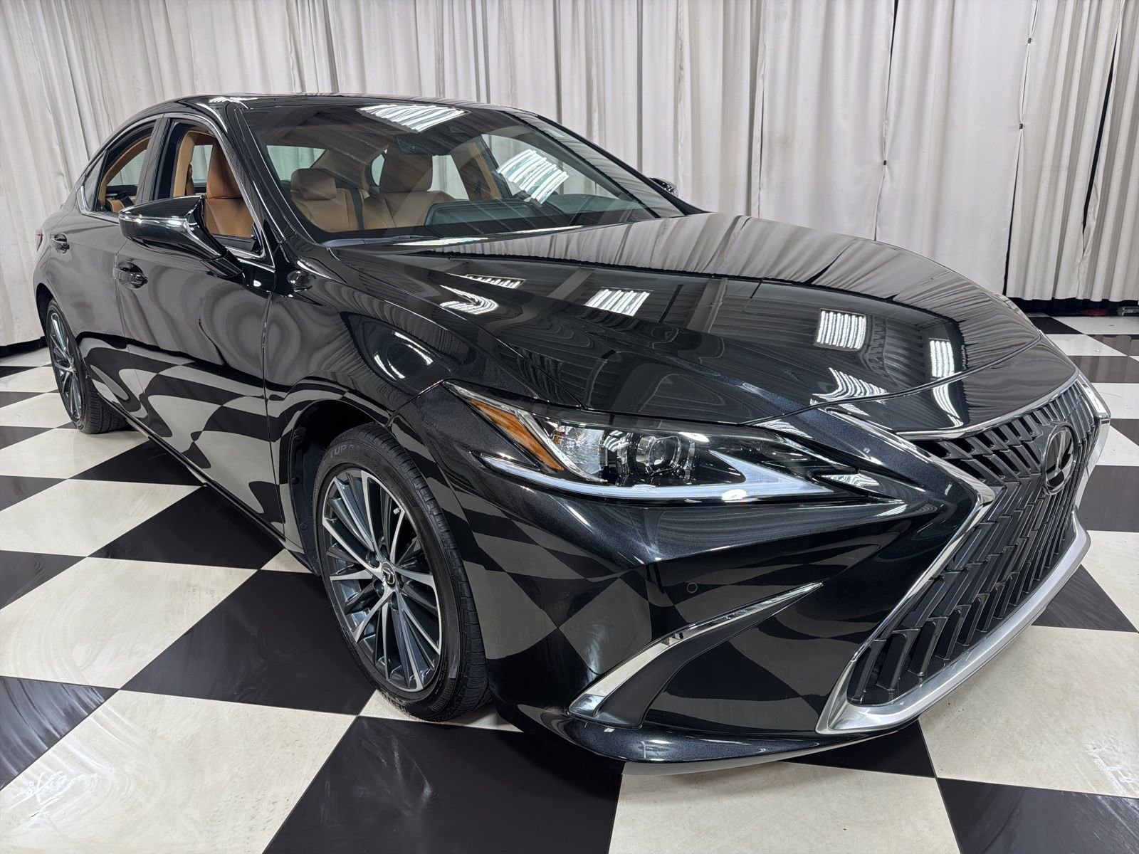 Certified 2025 Lexus ES 350 w/ Premium Package