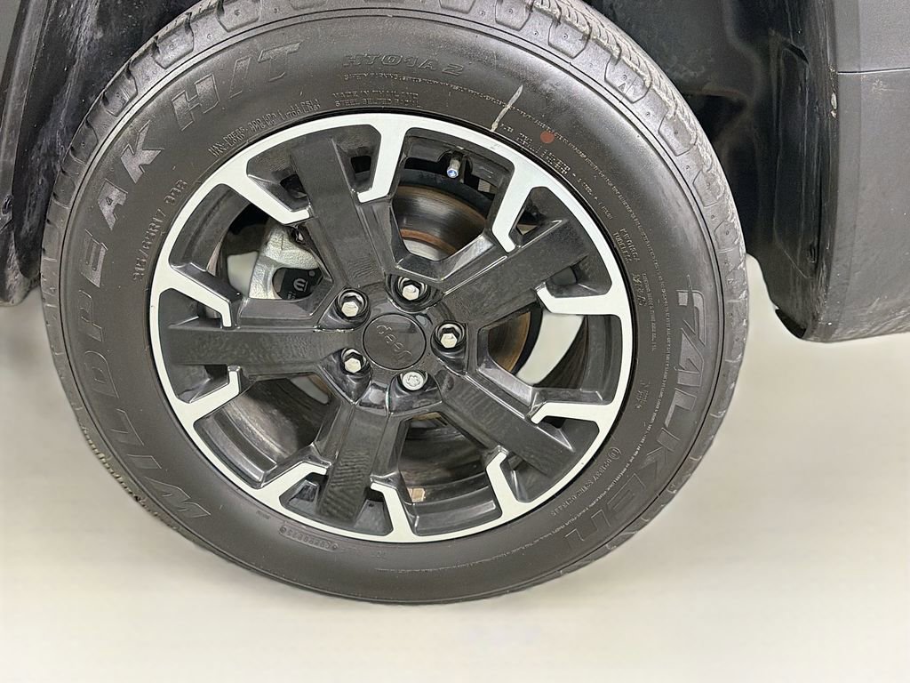 Used 2023 Jeep Renegade Trailhawk w/ Sun/Sound Group image 34