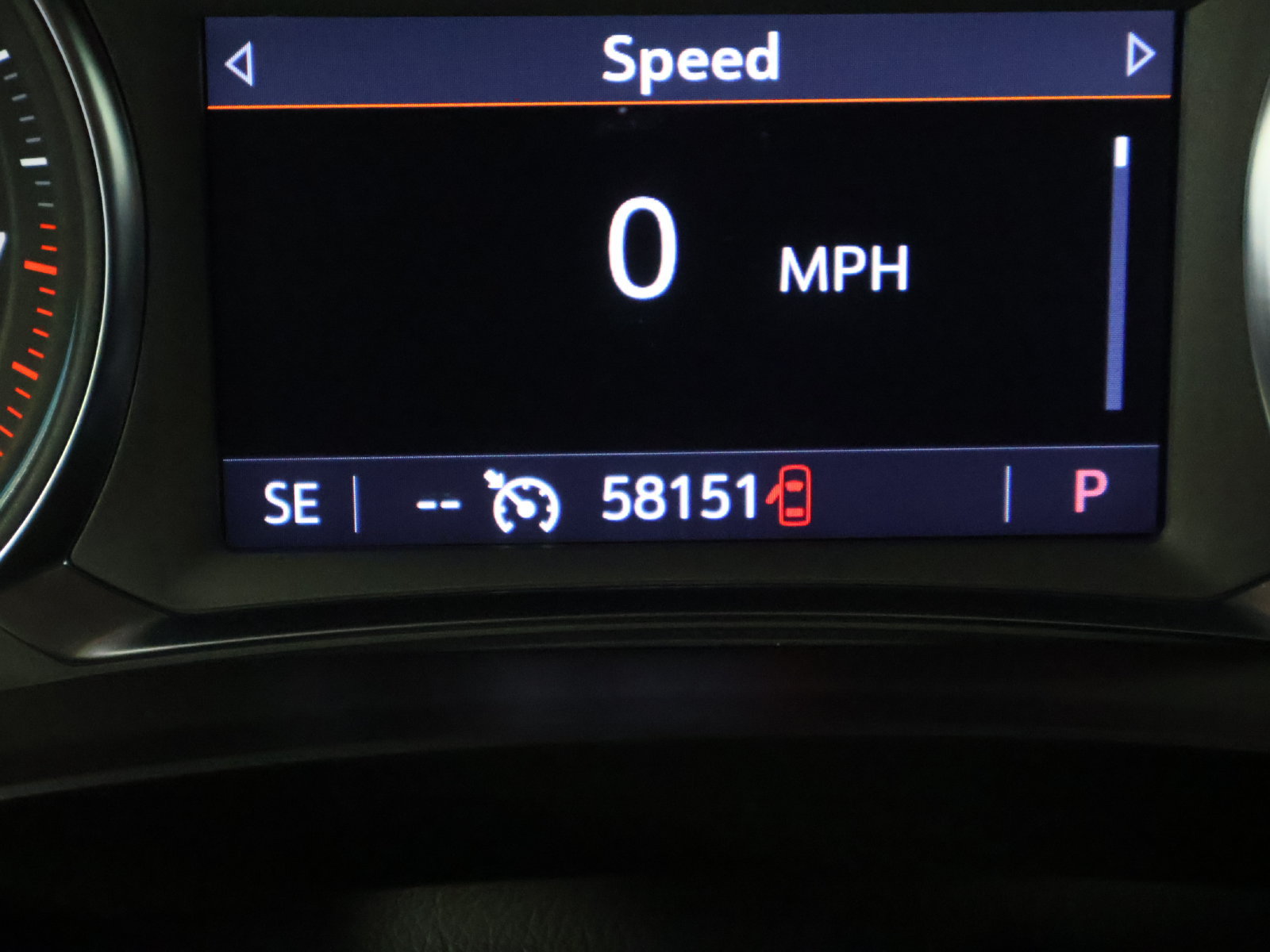 Used 2023 Chevrolet Traverse LT AWD/4WD image 38