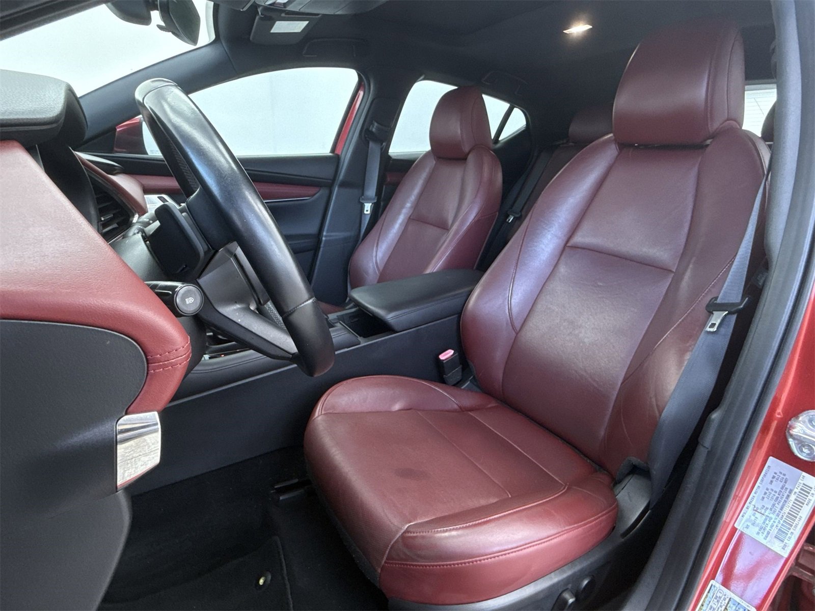 Used 2019 MAZDA MAZDA3 Hatchback w/ Premium Package image 10