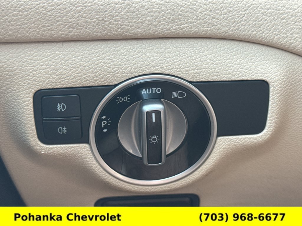 Used 2017 Mercedes-Benz GLA 250 4MATIC image 19