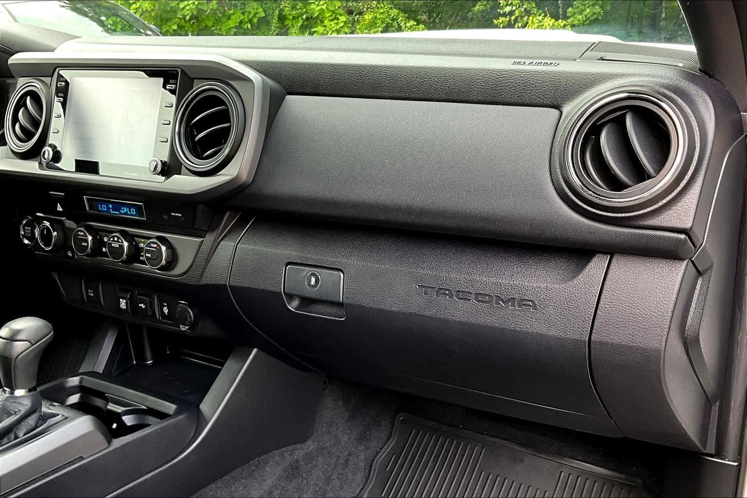 Certified 2021 Toyota Tacoma TRD Sport AWD/4WD image 17