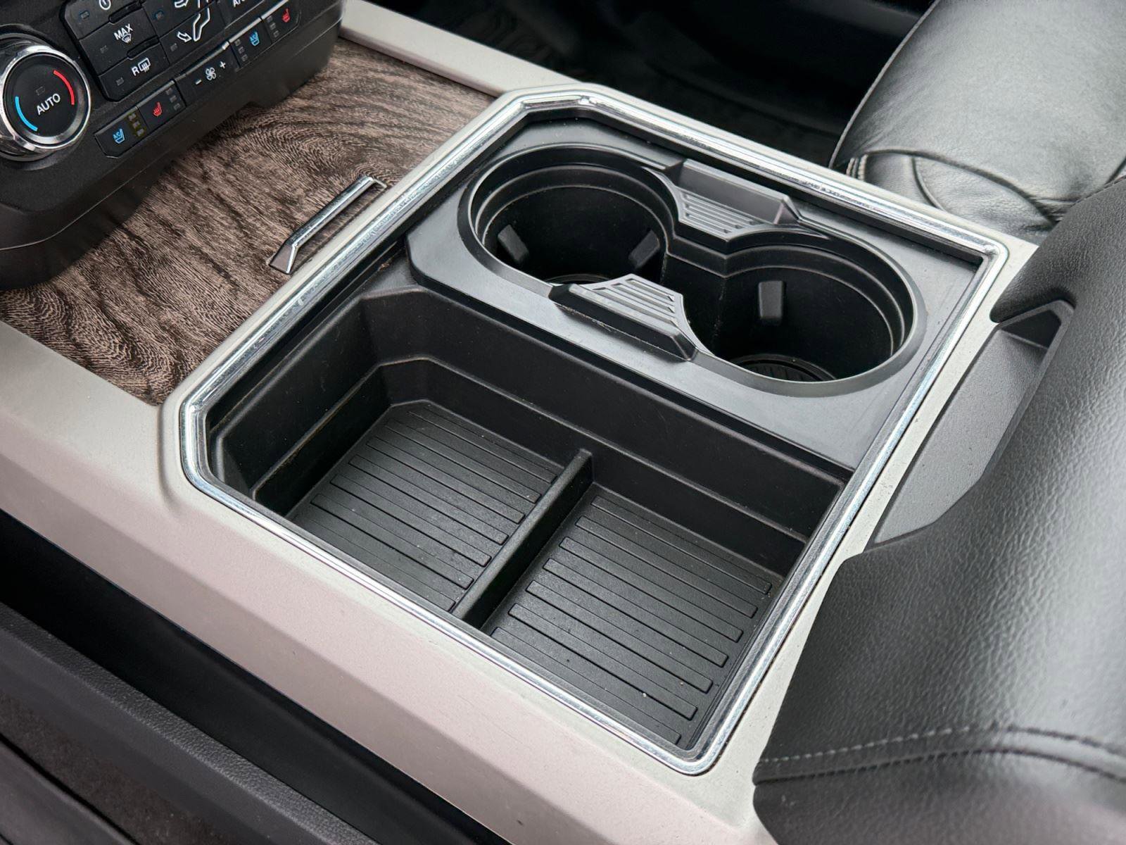 Used 2019 Ford F250 Lariat w/ Lariat Ultimate Package image 32