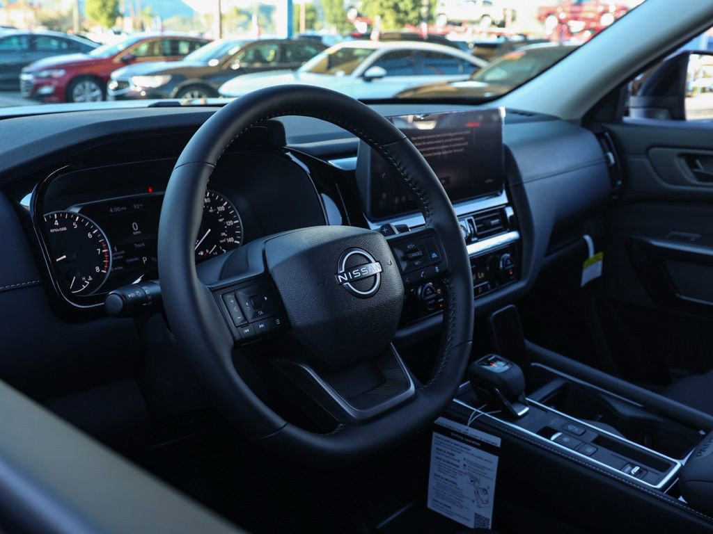 New 2026 Nissan Pathfinder SV image 14