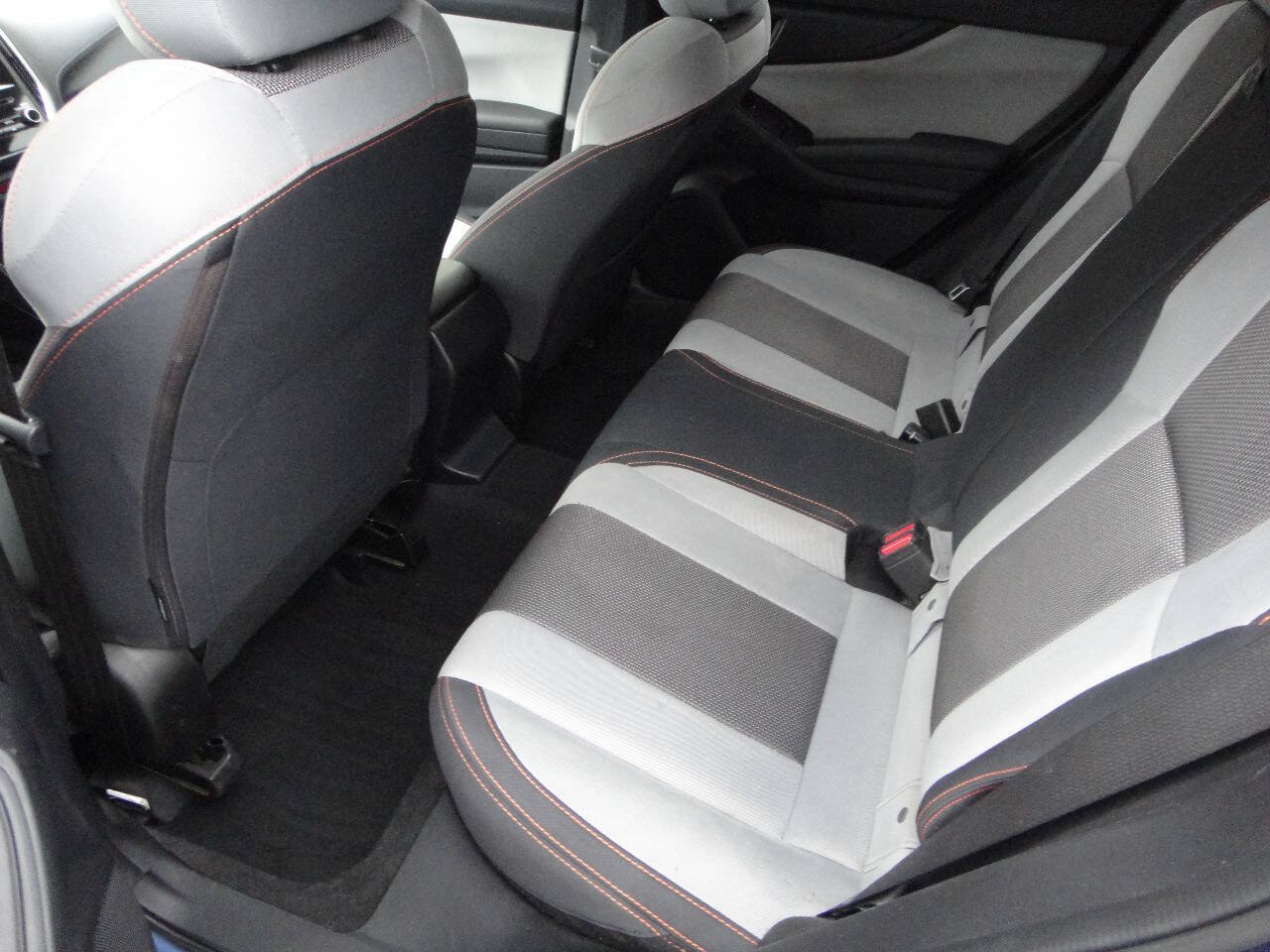 Used 2019 Subaru Crosstrek 2.0i Premium AWD/4WD image 11