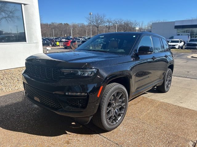 Used 2025 Jeep Grand Cherokee Summit