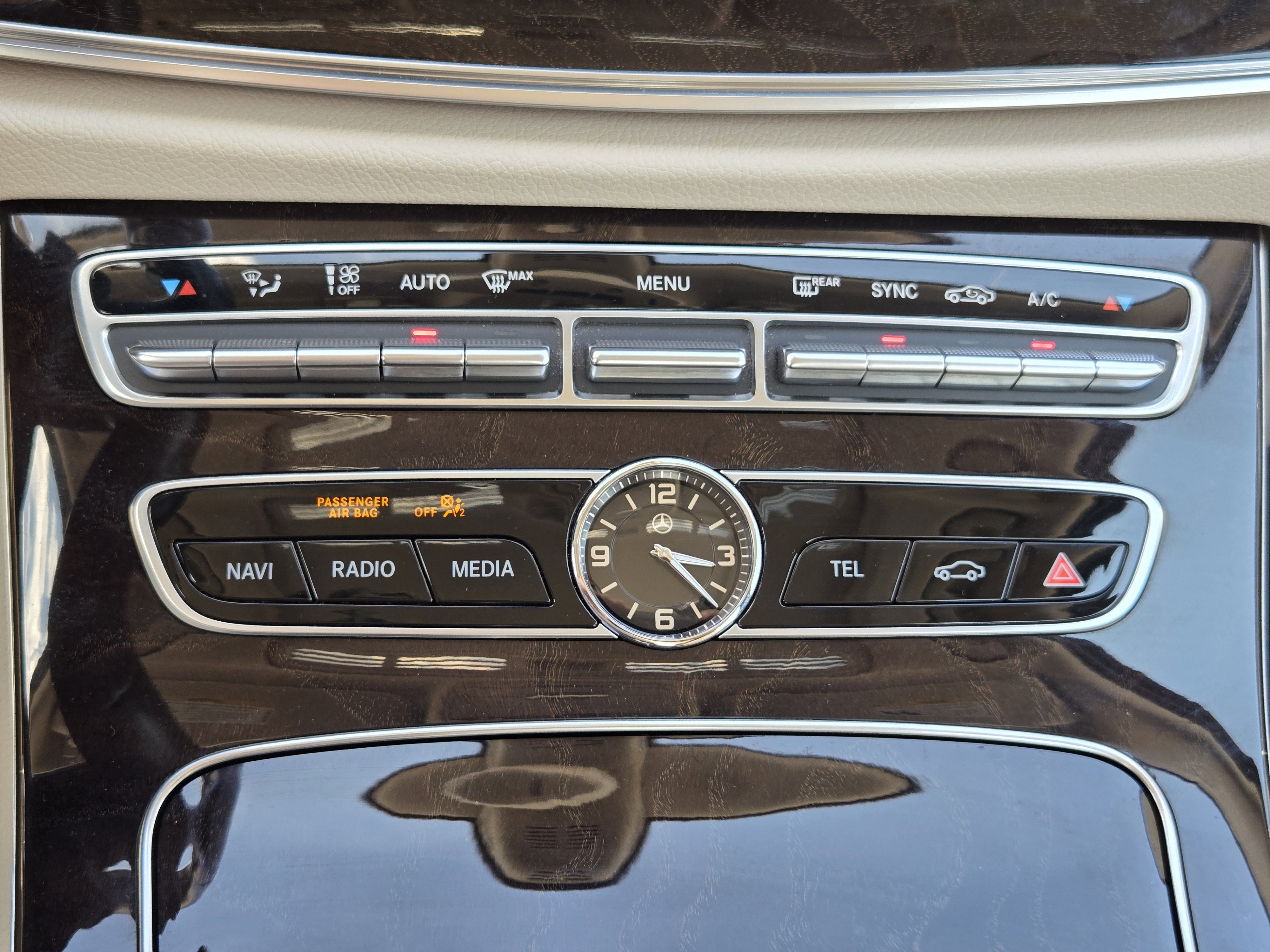 Used 2020 Mercedes-Benz E 450 4MATIC Sedan image 22