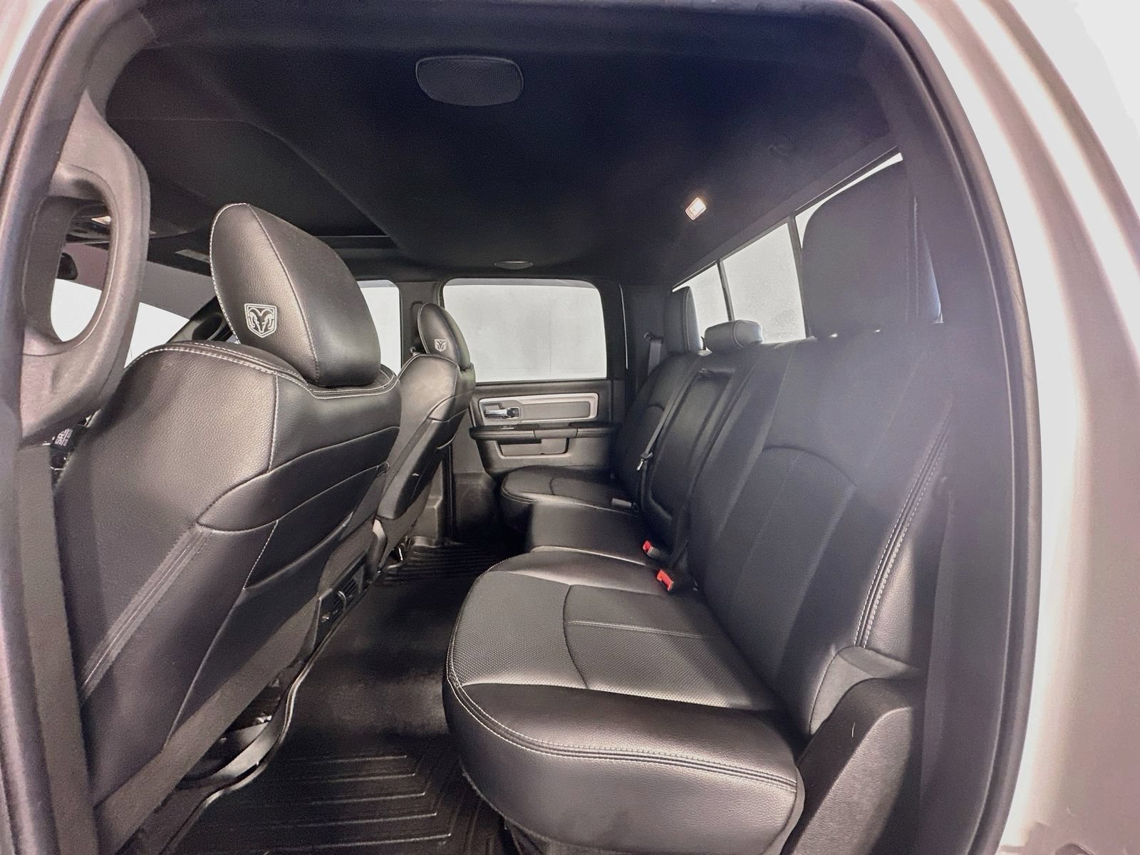 Used 2018 RAM 2500 Power Wagon w/ Leather & Luxury Group AWD/4WD image 25
