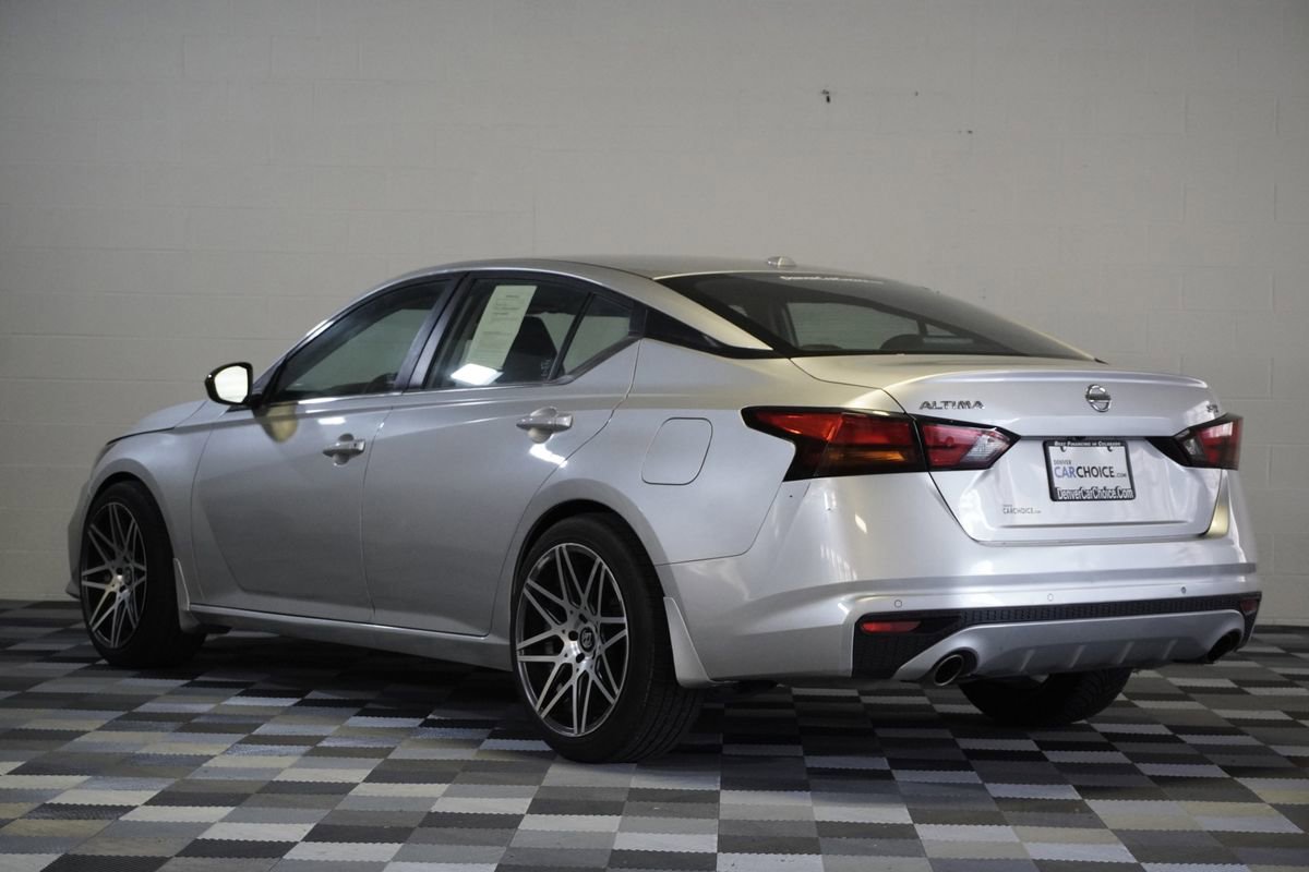 Used 2020 Nissan Altima 2.5 SR image 3