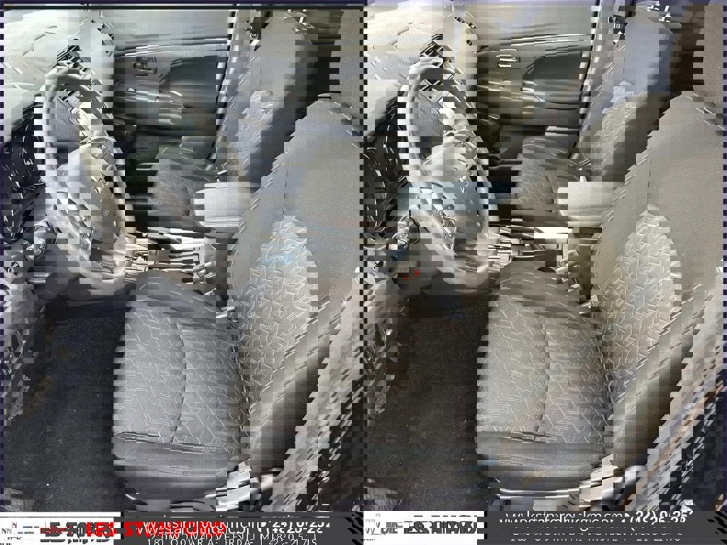 Used 2024 Mitsubishi Outlander Sport S image 20