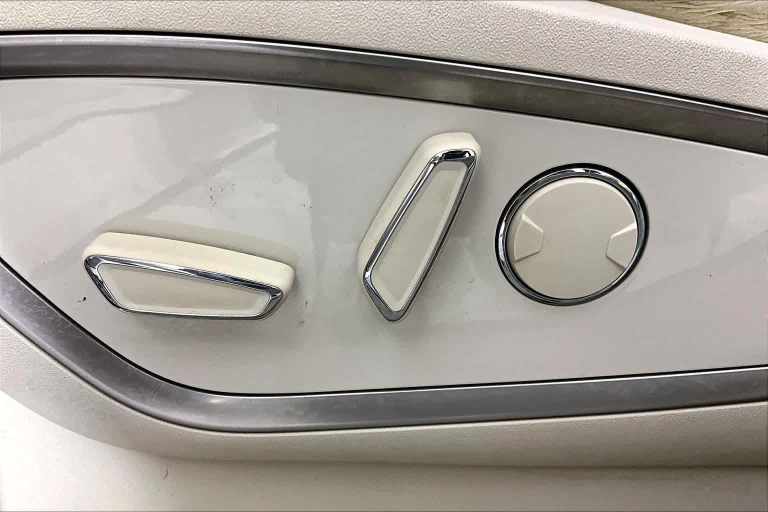 Used 2017 Lincoln MKX Black Label w/ Lincoln MKX Climate Package AWD/4WD image 30