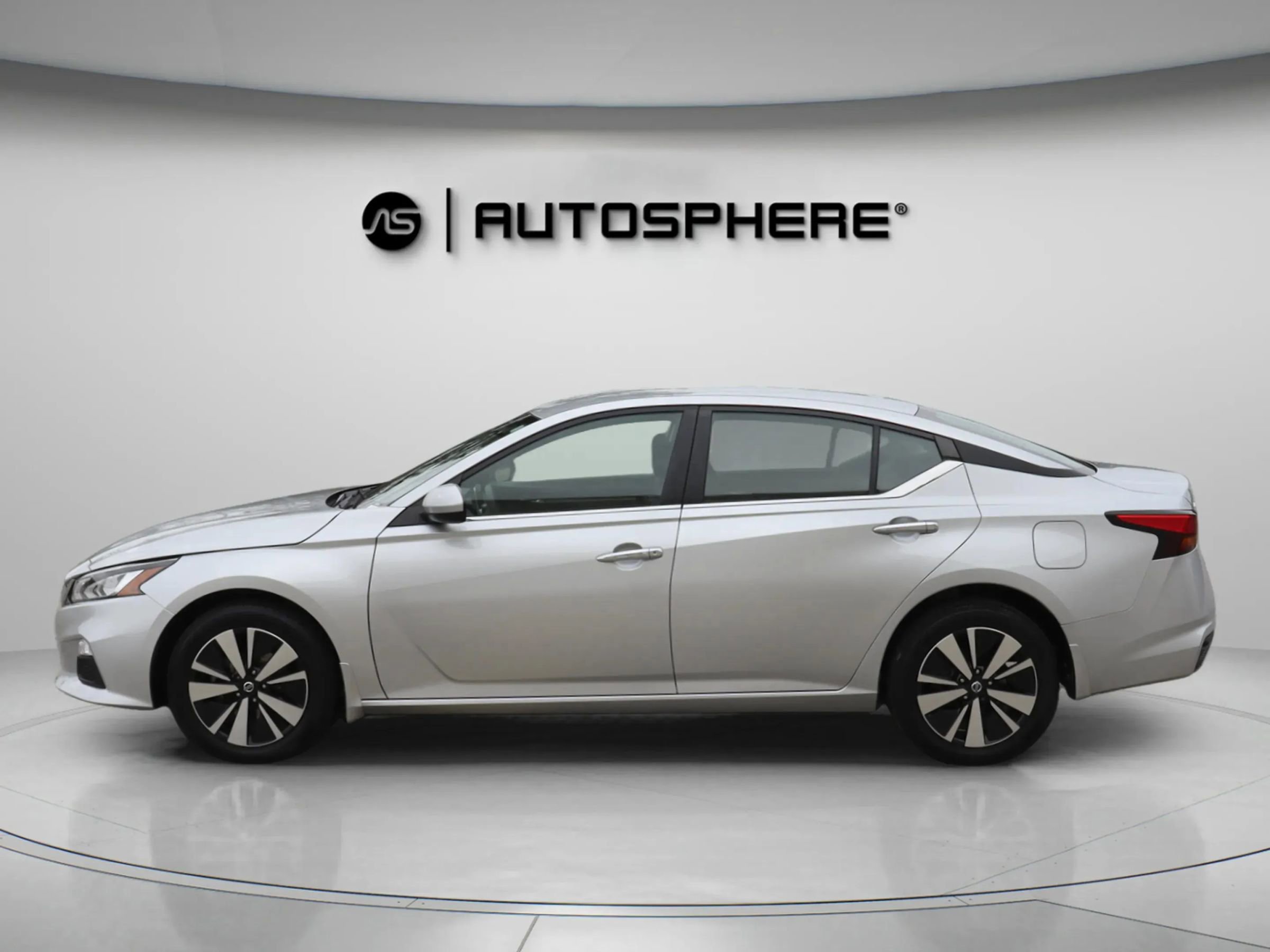 Used 2022 Nissan Altima 2.5 SV image 5