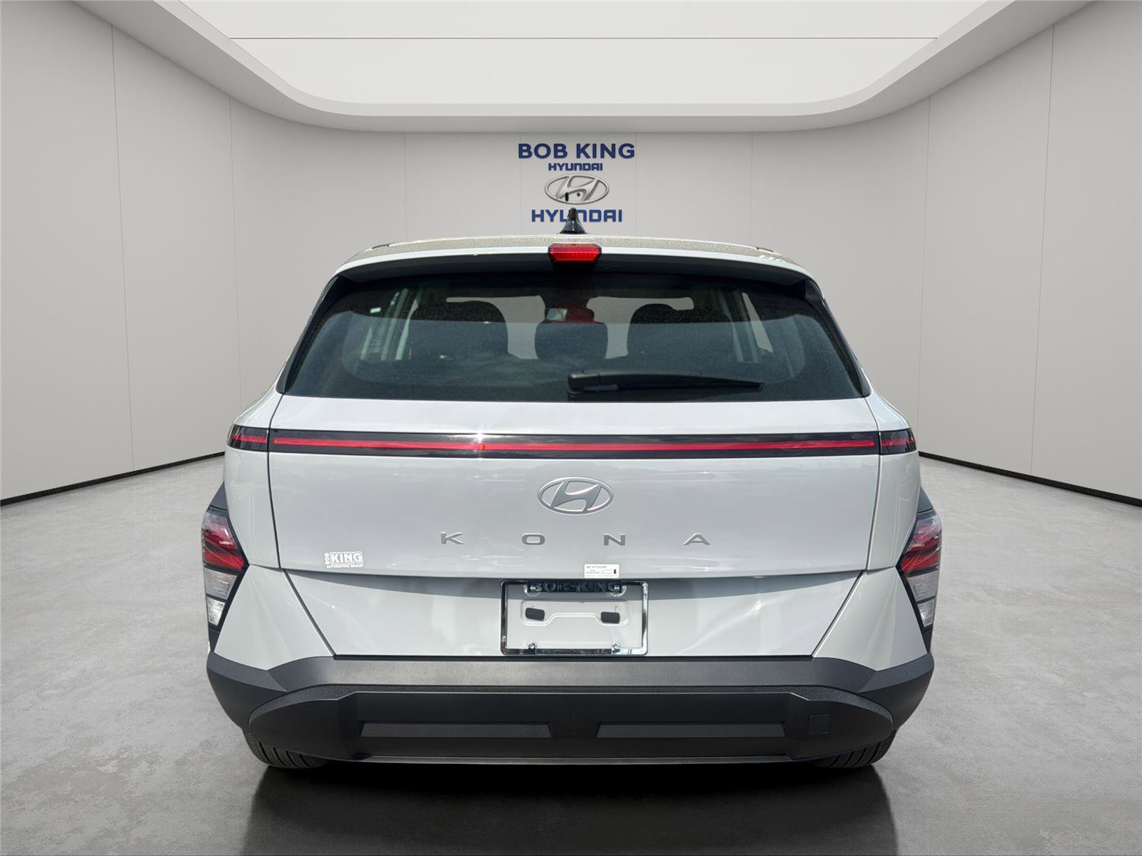 Certified 2026 Hyundai Kona SE image 4