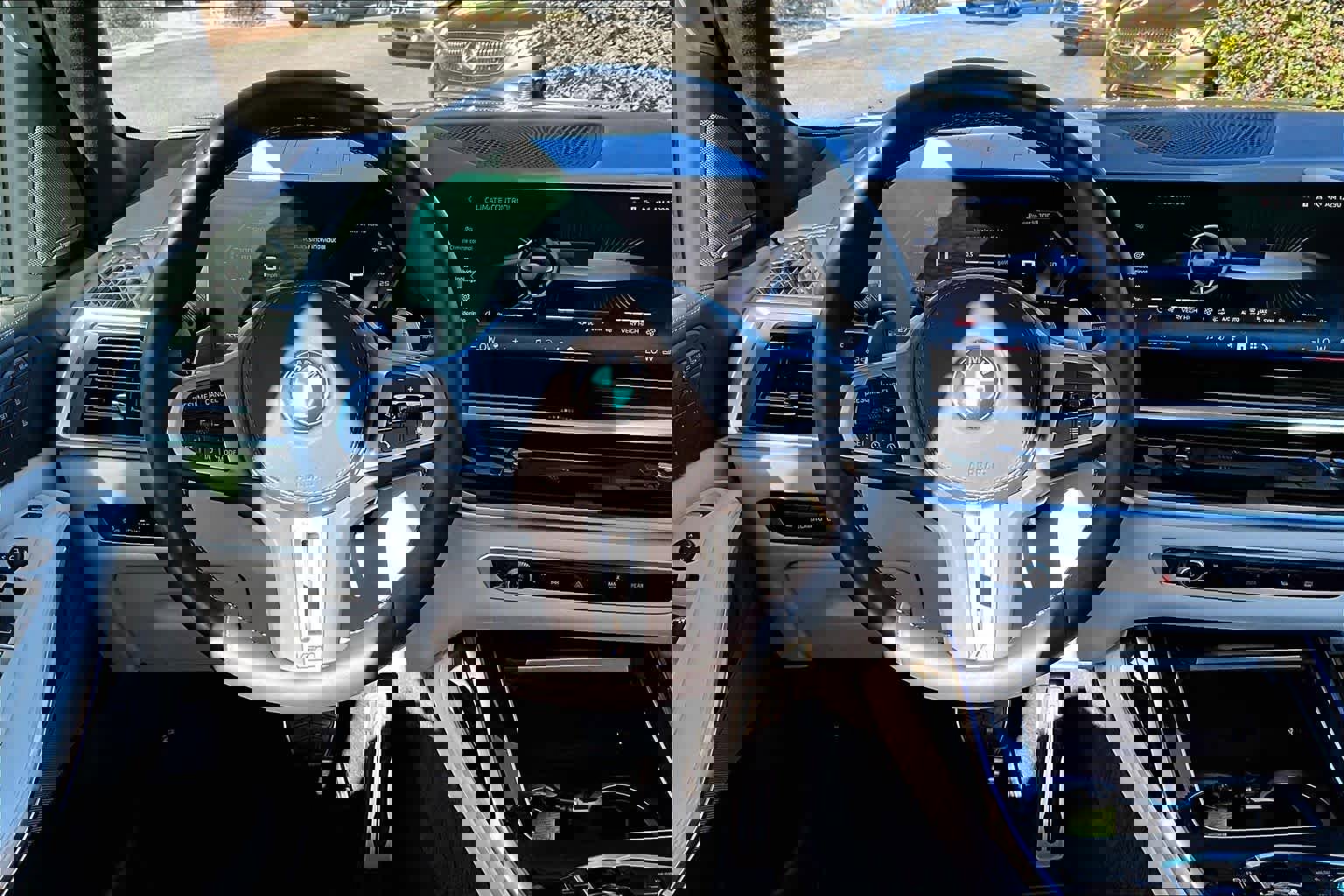 Used 2026 BMW X7 M60i image 6