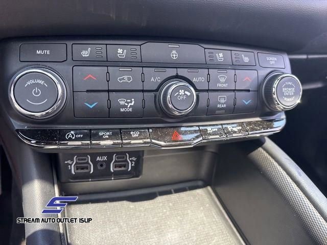 Used 2024 Dodge Durango GT image 34