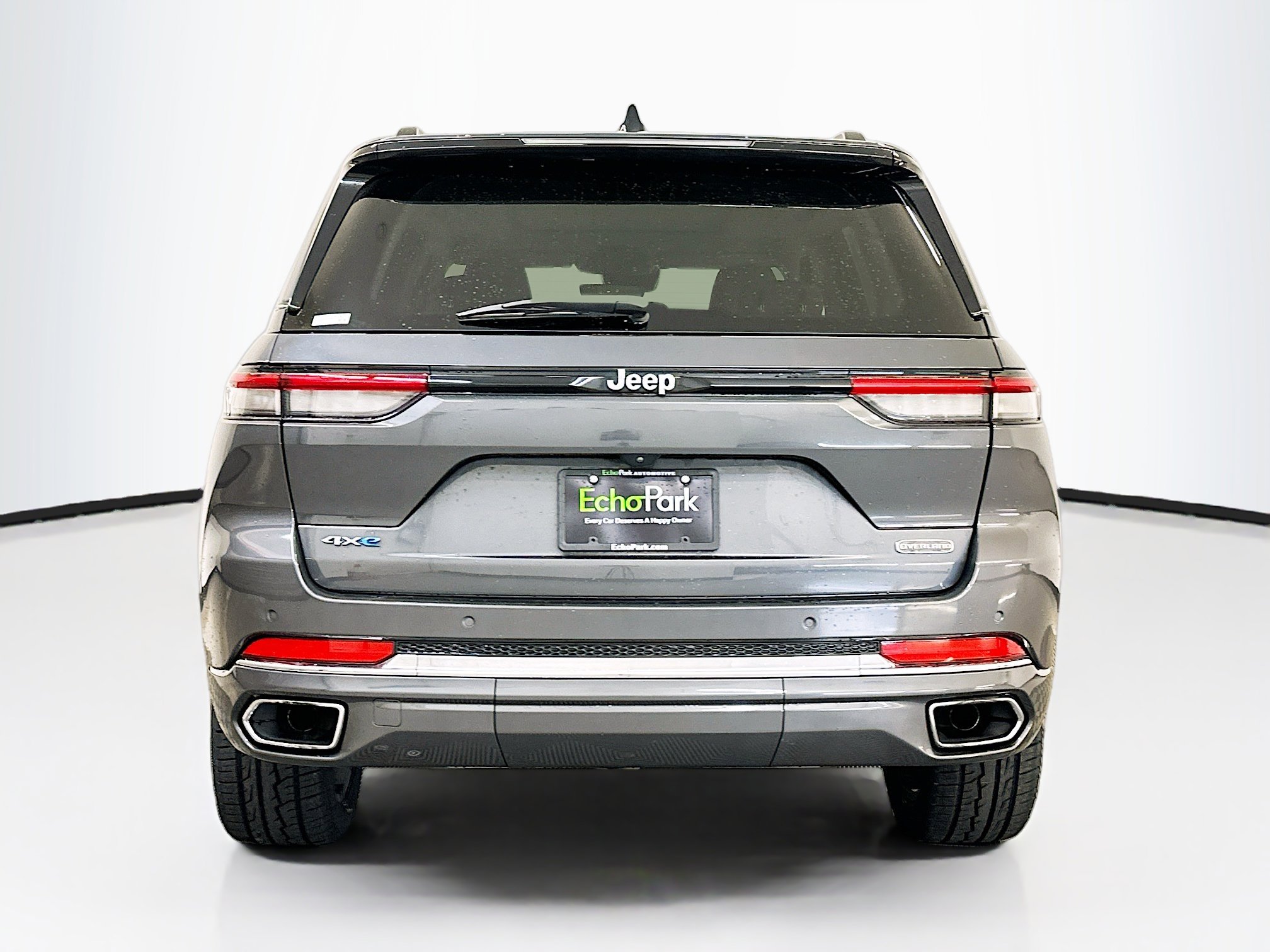 Used 2022 Jeep Grand Cherokee Overland AWD/4WD image 7