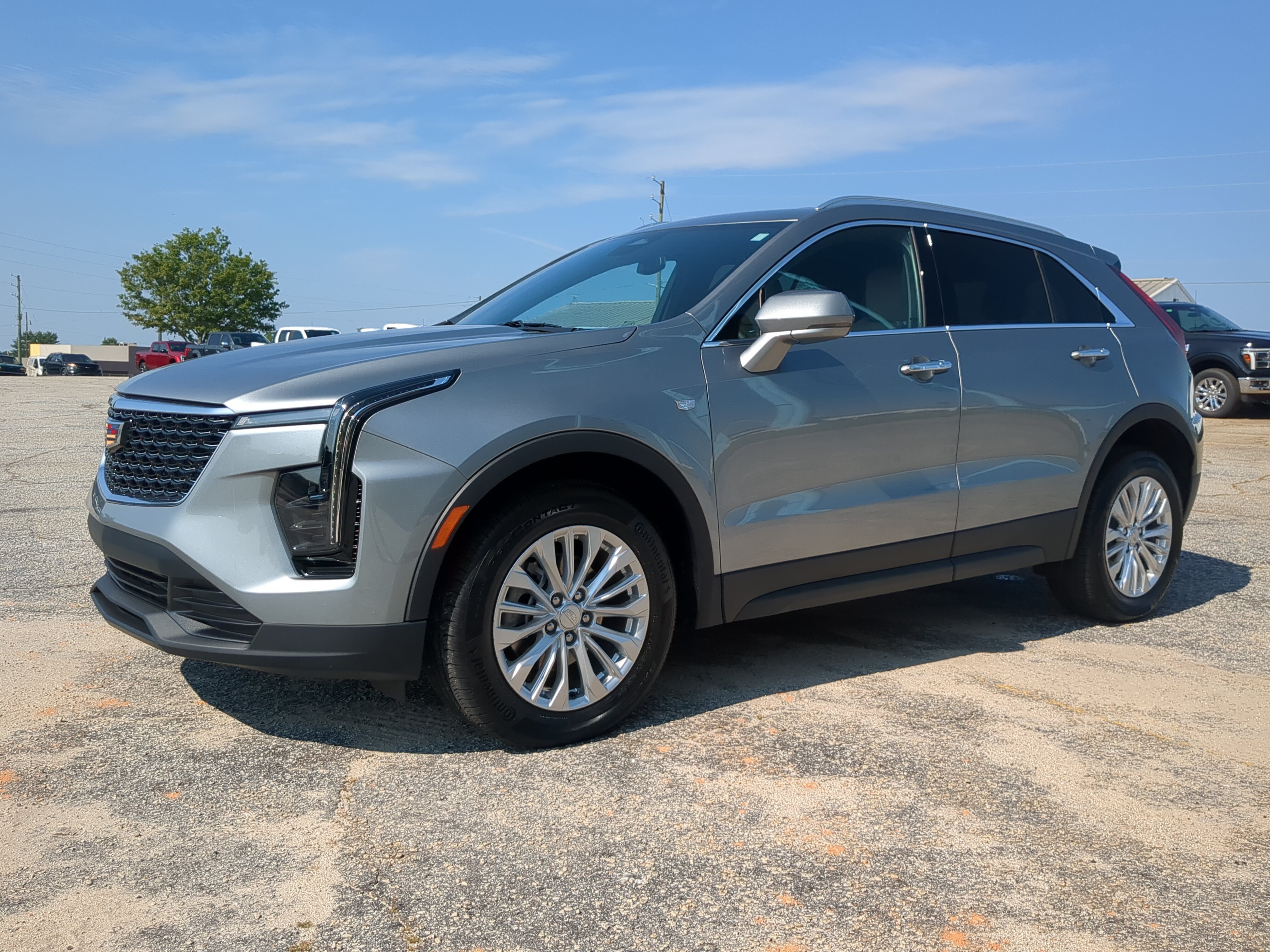 Used 2024 Cadillac XT4 Luxury FWD image 6