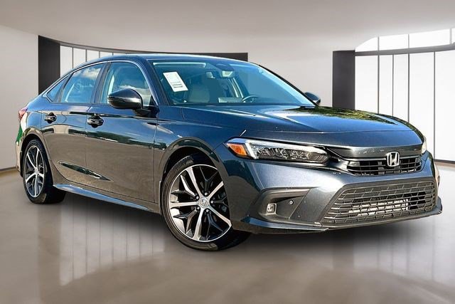 Certified 2023 Honda Civic Touring image 3