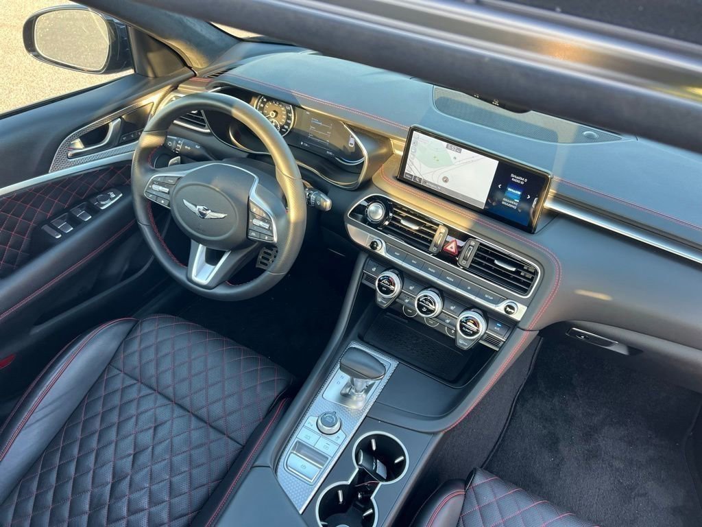 Used 2023 Genesis G70 3.3T w/ Sport Prestige Package RWD image 28