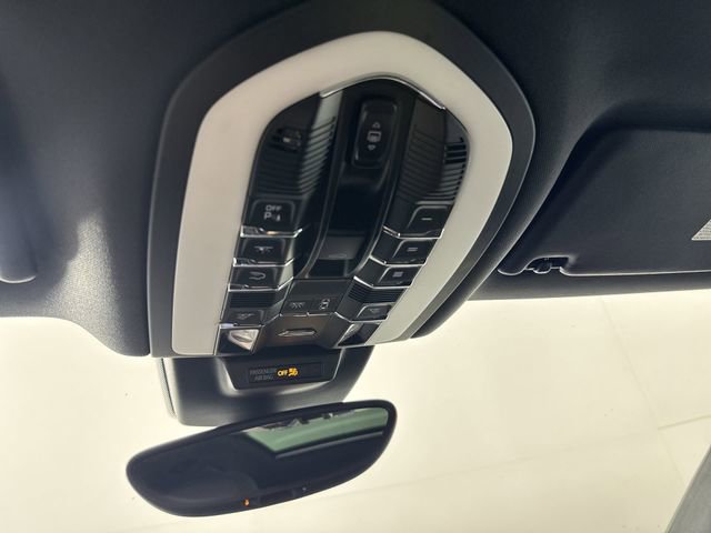 Used 2017 Porsche Macan S AWD/4WD image 9