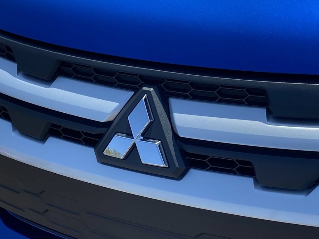 New 2027 Mitsubishi Outlander Sport FWD image 25