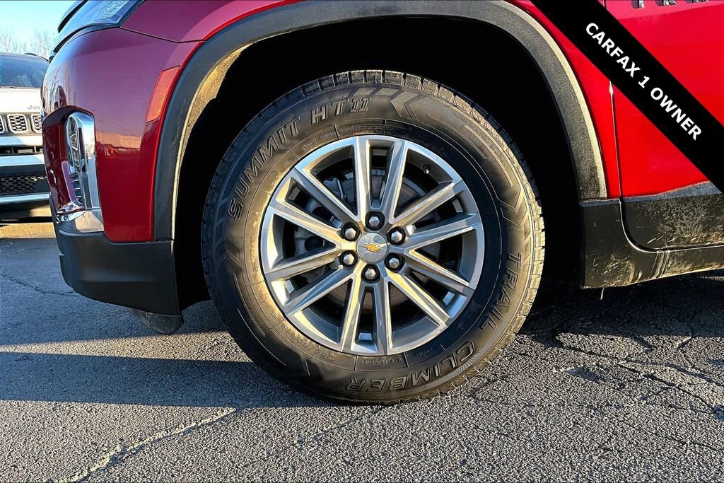 Used 2023 Chevrolet Traverse LT w/ LPO, Floor Liner Package image 33