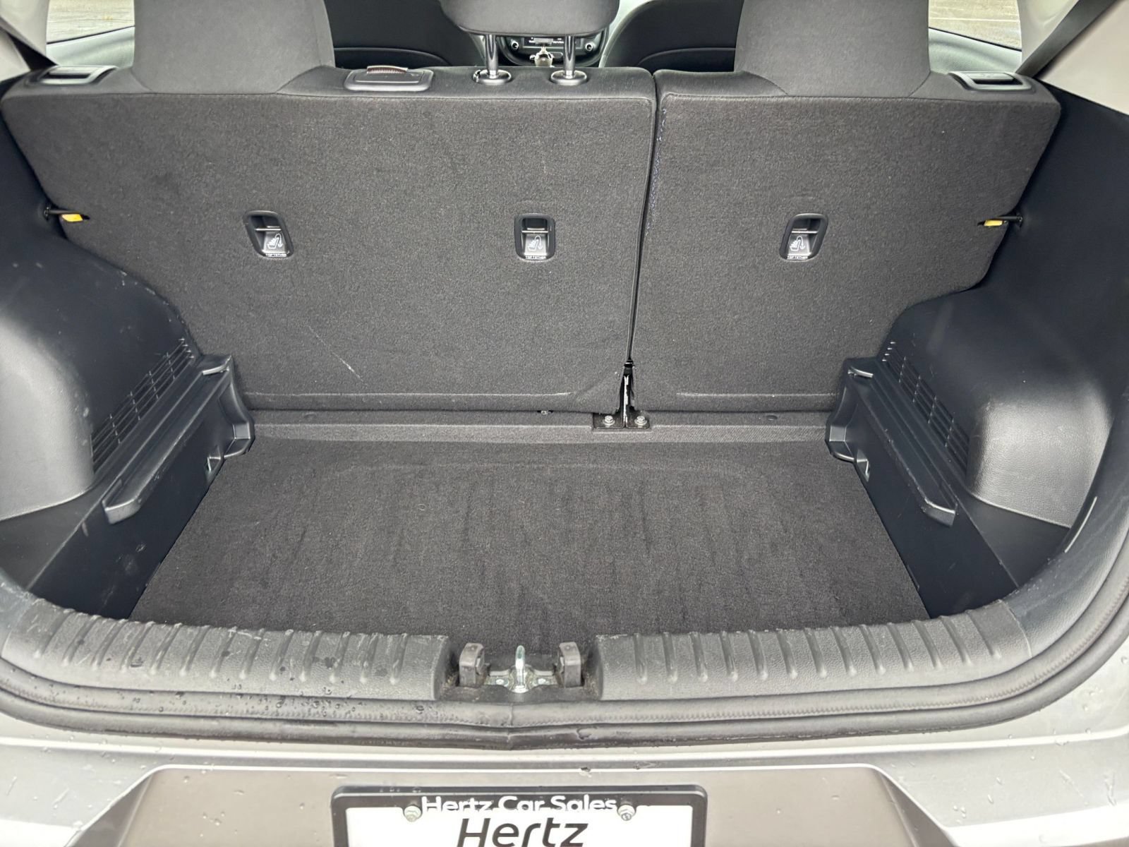 Used 2025 Kia Soul LX w/ LX Technology Package FWD image 28