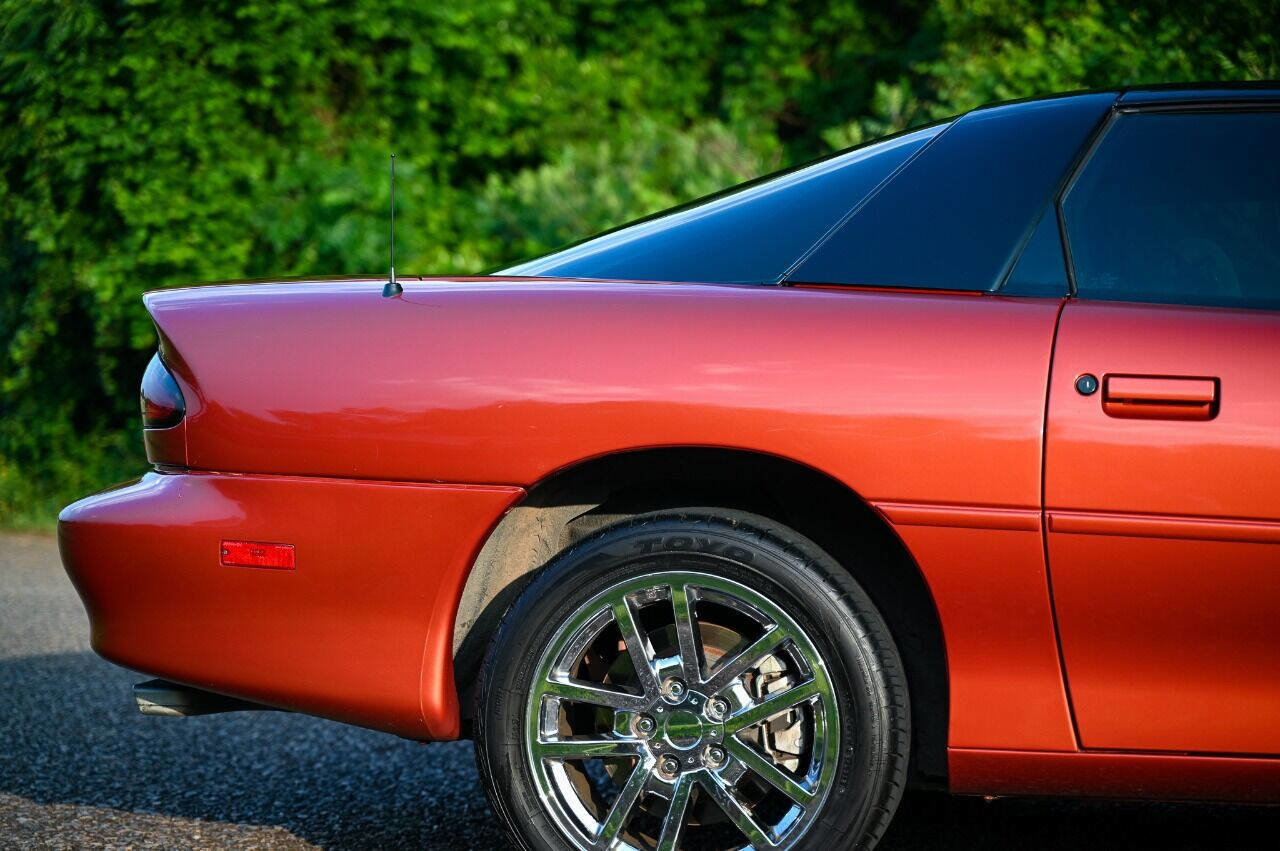 Used 2001 Chevrolet Camaro Z28 w/ Preferred Equipment Group 2 RWD image 26