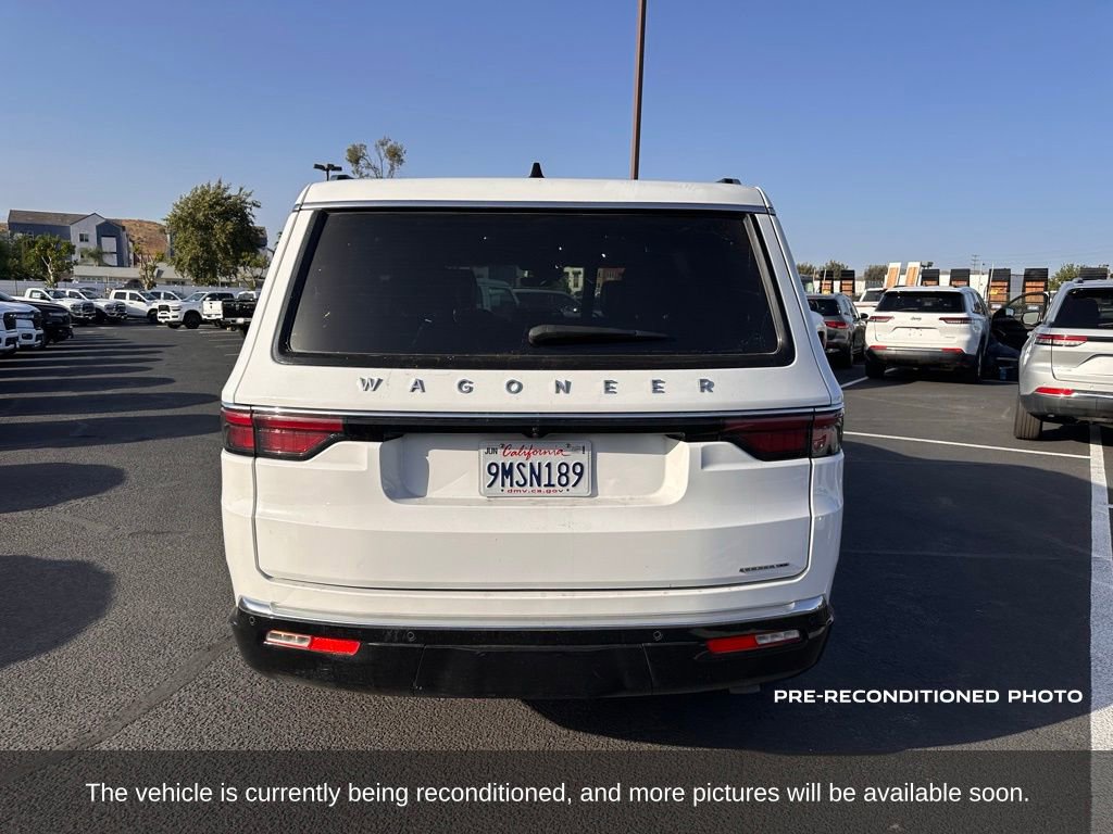 Used 2024 Jeep Wagoneer Series II image 4