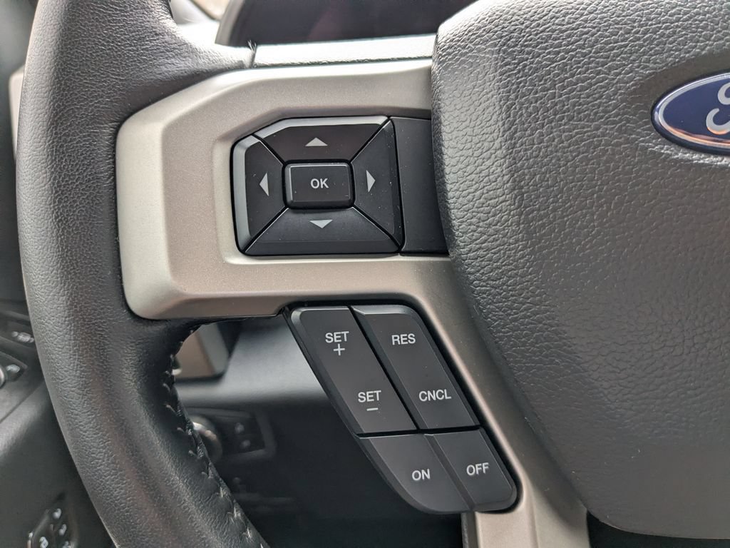 Used 2022 Ford F250 Lariat w/ Tremor Off-Road Package AWD/4WD image 28