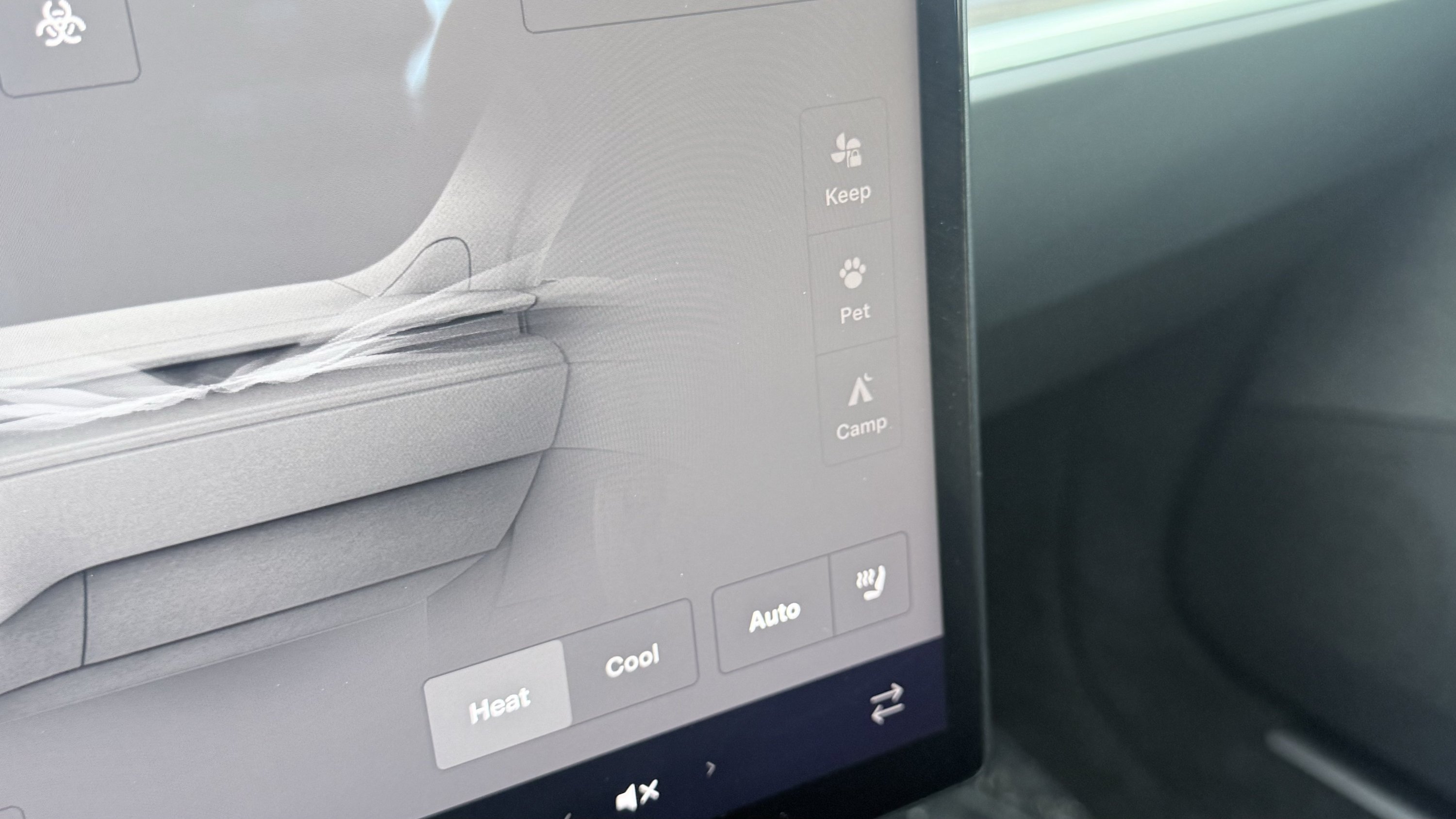 Used 2024 Tesla Model S AWD/4WD image 33